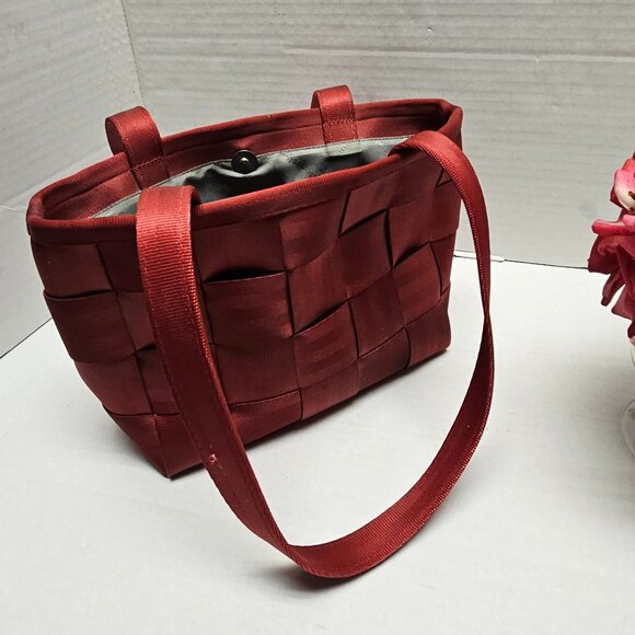 Harveys Seatbelt Dark Red Woven Small Tote Vintage Y2K Purse Shoulder Bag - Picture 10 of 14